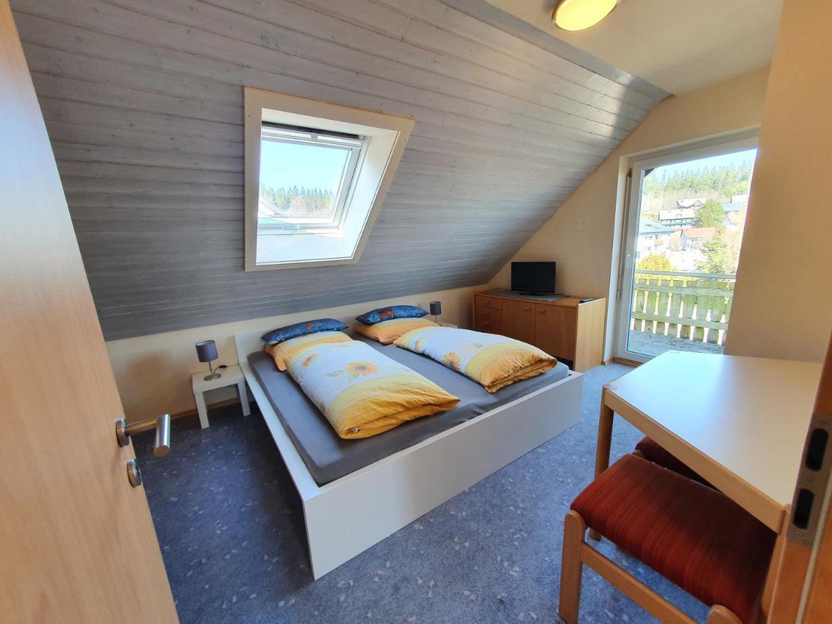 Ferienhaus Sonnengelb Im Herzen Des Schwarzwaldes